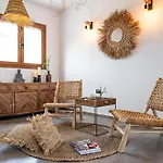 Haus In - Privater Parkplatz Und Pool By Interhome *