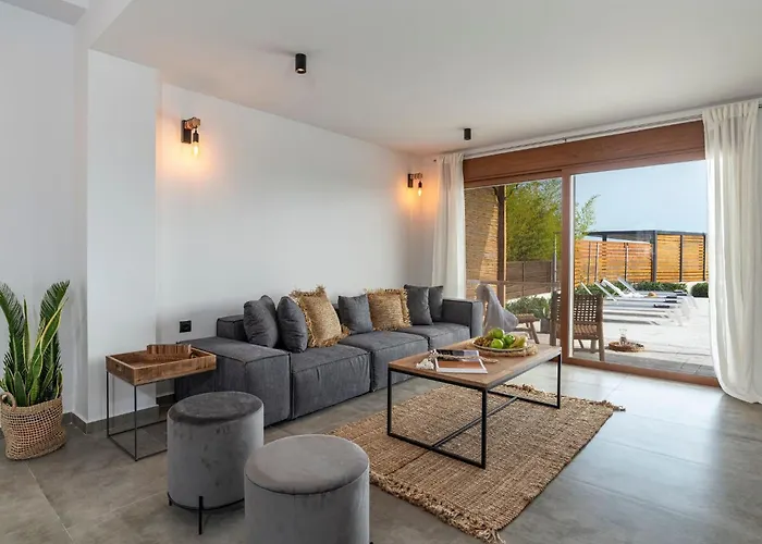 Haus In Afantou - Privater Parkplatz Und Pool By Interhome בית נופש
