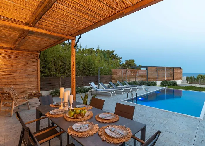 Haus In Afantou - Privater Parkplatz Und Pool By Interhome אפאנטו