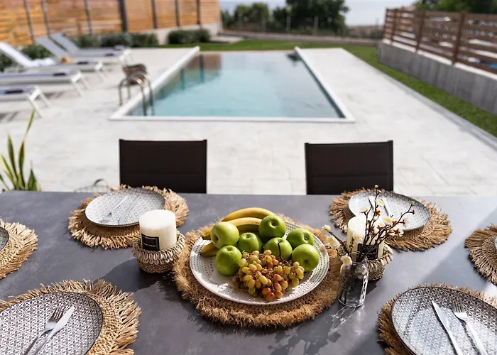 Haus In Afantou - Privater Parkplatz Und Pool By Interhome בית נופש *